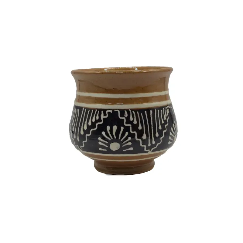Corund, cana ceramica, model a